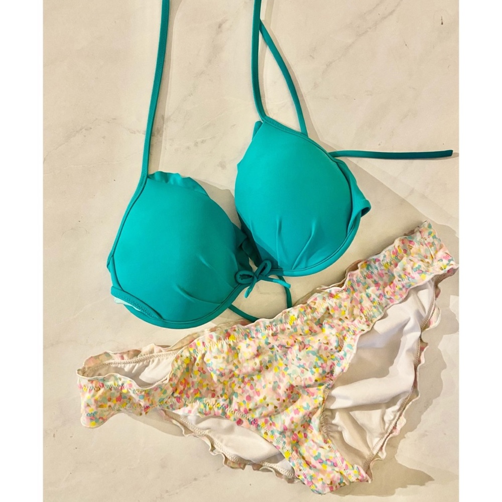 VS Bathing suit